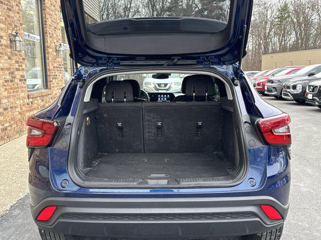 used 2024 Chevrolet Trax car, priced at $20,900