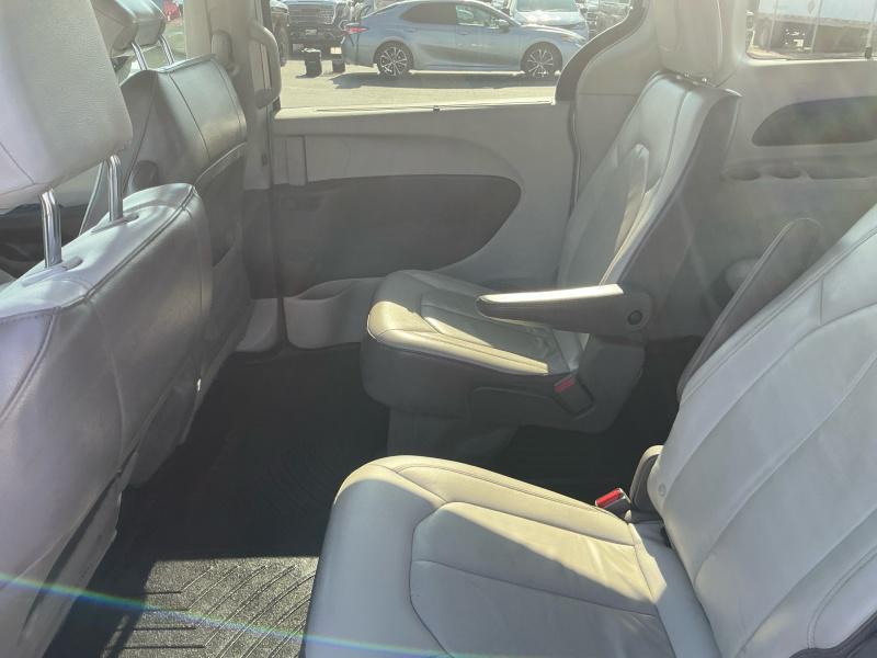 used 2017 Chrysler Pacifica car, priced at $7,746