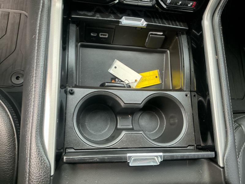 used 2022 GMC Yukon XL car, priced at $52,995