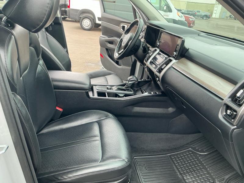 used 2023 Kia Sorento car, priced at $28,995