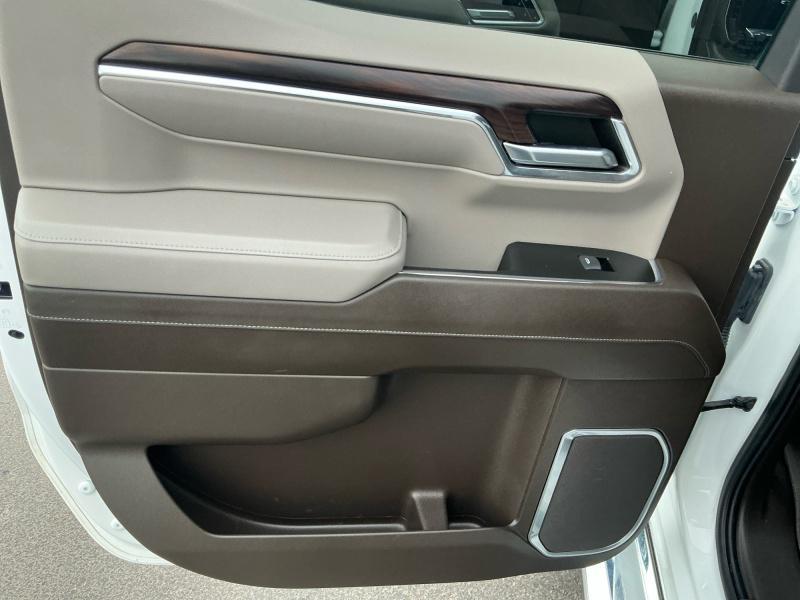 used 2024 GMC Sierra 1500 car, priced at $50,995