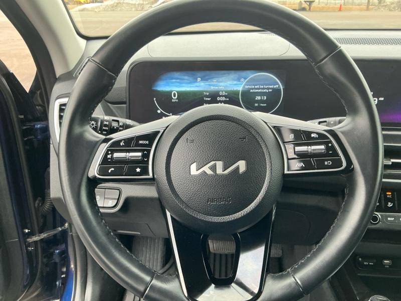 used 2024 Kia Seltos car