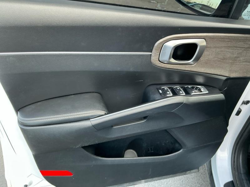 used 2022 Kia Sorento car, priced at $22,995
