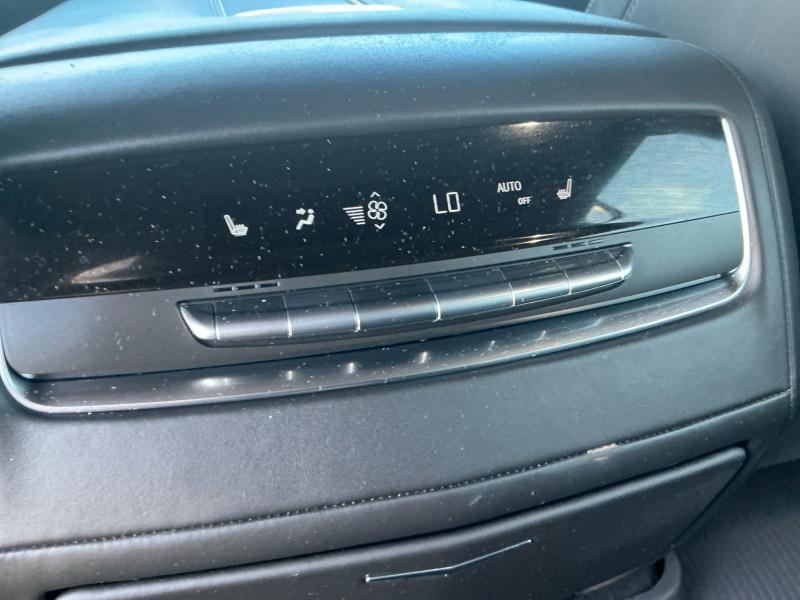 used 2024 Cadillac Escalade ESV car, priced at $99,995