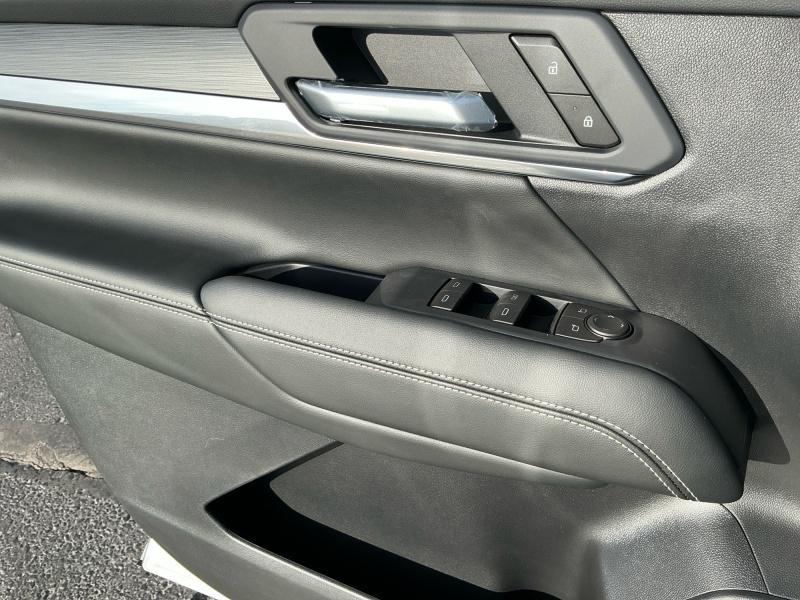 new 2026 GMC Terrain car, priced at $36,184