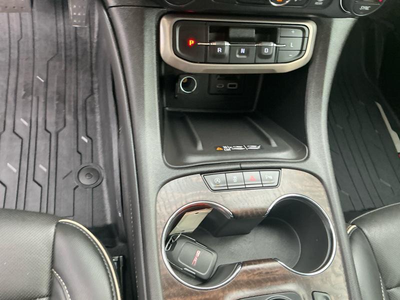 used 2022 GMC Acadia car, priced at $30,750