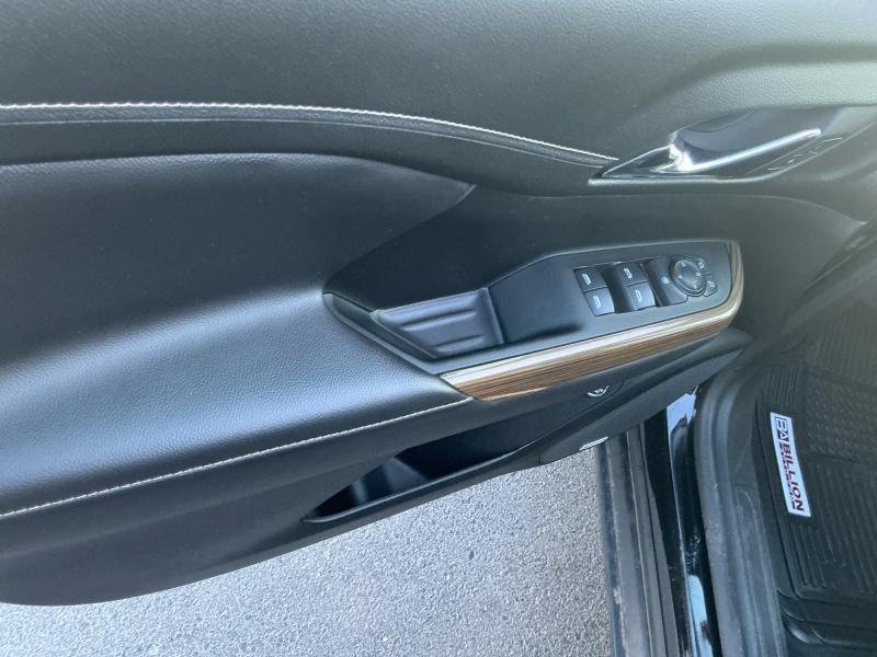 used 2023 GMC Acadia car, priced at $32,995