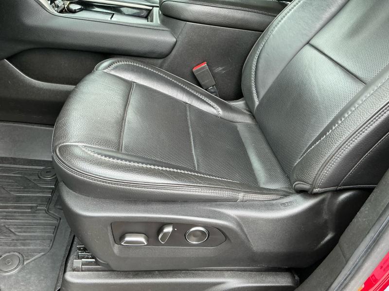 used 2021 GMC Yukon car, priced at $43,750