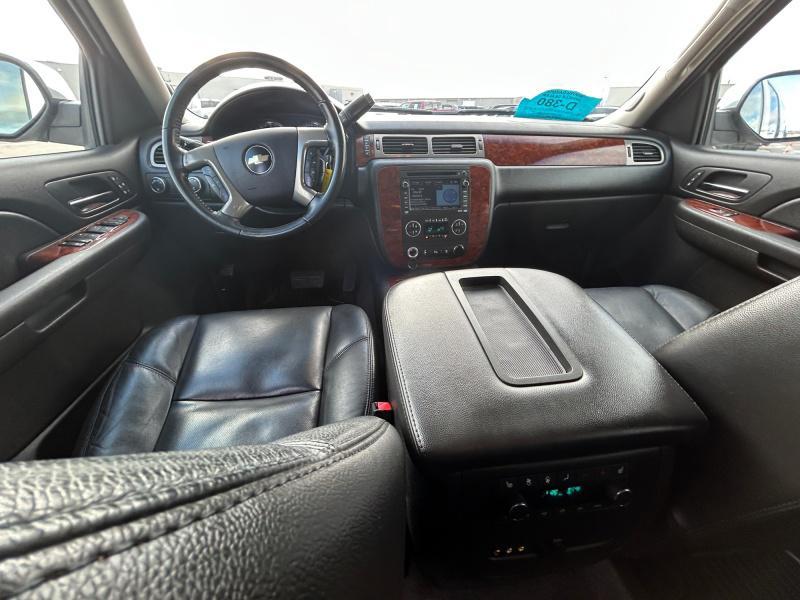 used 2009 Chevrolet Suburban car, priced at $14,495