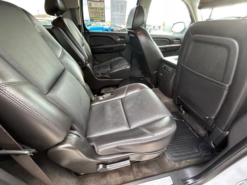 used 2009 Chevrolet Suburban car, priced at $14,495