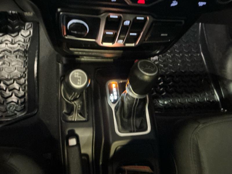 used 2019 Jeep Wrangler Unlimited car, priced at $31,995