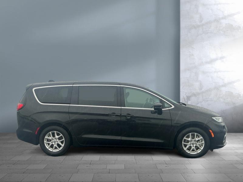 used 2023 Chrysler Pacifica car, priced at $24,750