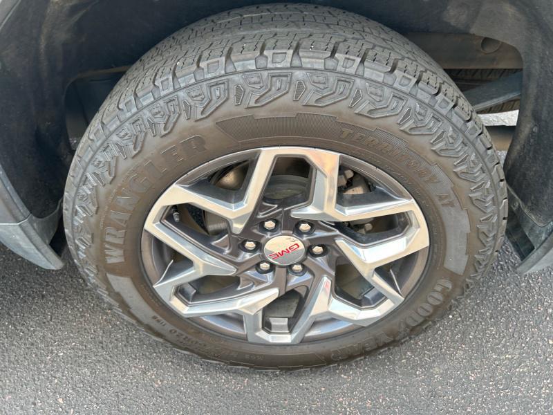 used 2023 GMC Sierra 1500 car, priced at $46,995