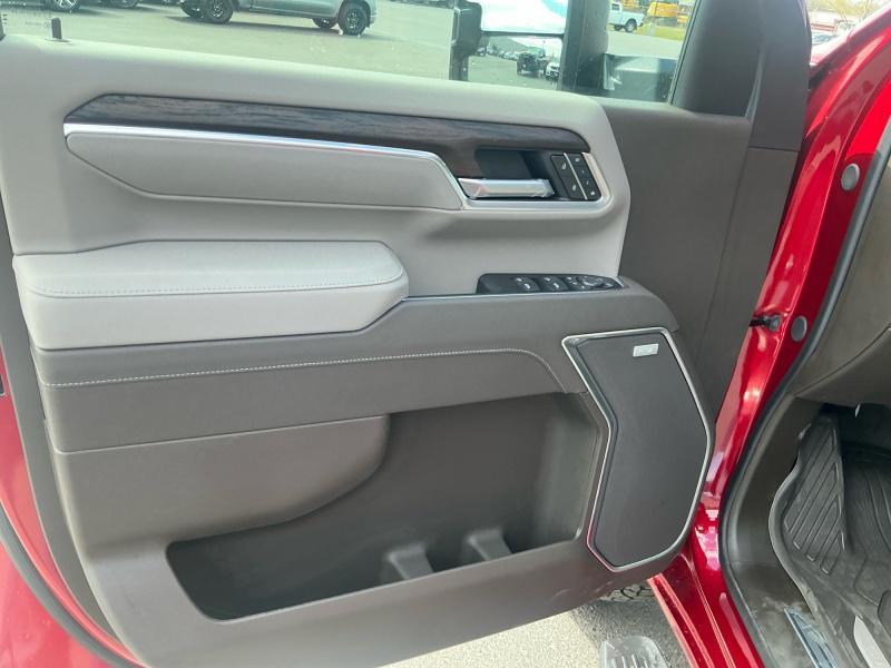 new 2026 GMC Sierra 2500 car, priced at $86,104