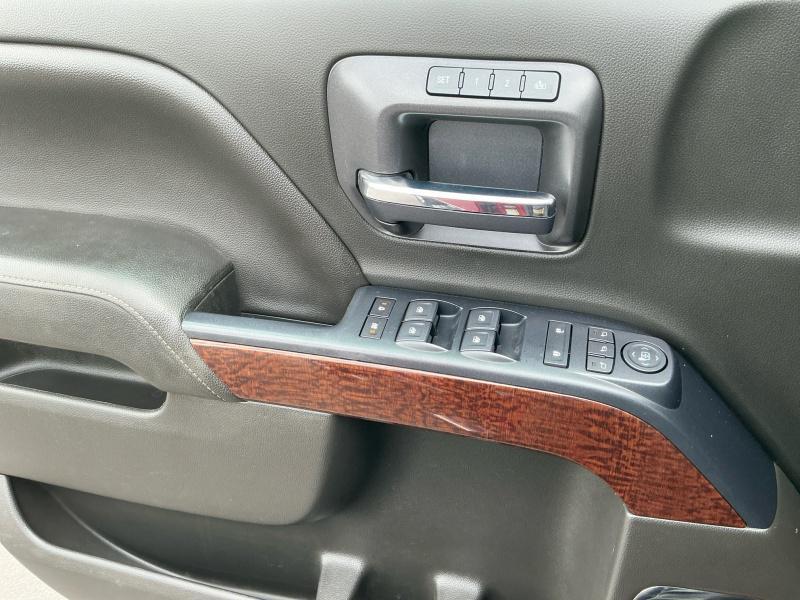 used 2018 GMC Sierra 1500 car, priced at $21,995