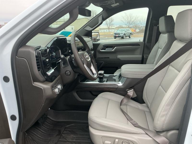 new 2026 GMC Sierra 1500 car, priced at $67,284