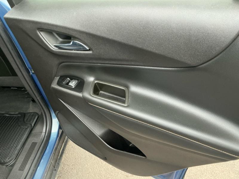 used 2024 Chevrolet Equinox car, priced at $27,995