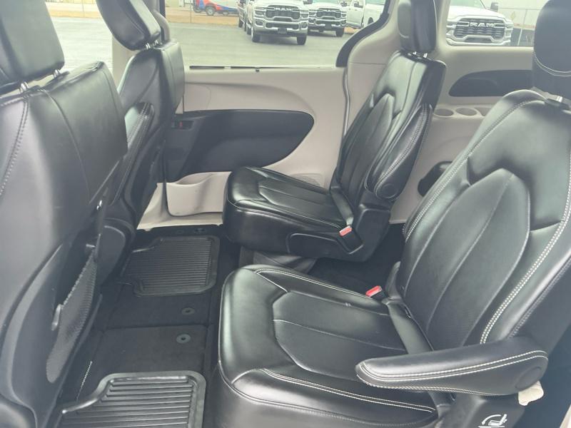 used 2024 Chrysler Pacifica car, priced at $28,750