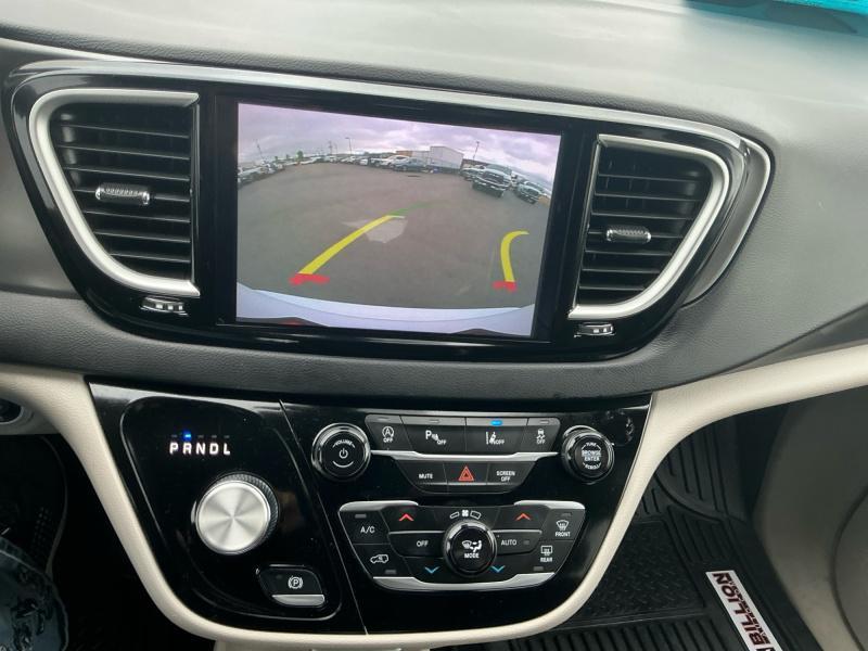 used 2024 Chrysler Pacifica car, priced at $28,750
