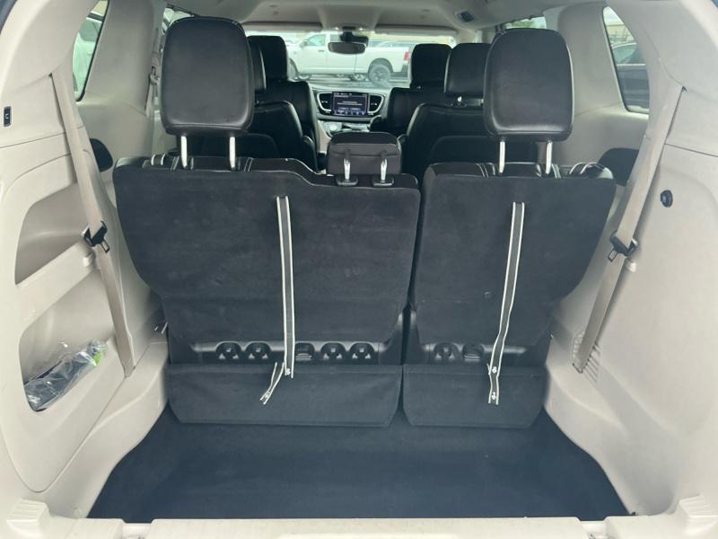 used 2024 Chrysler Pacifica car, priced at $28,750