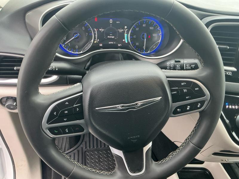 used 2024 Chrysler Pacifica car, priced at $28,750