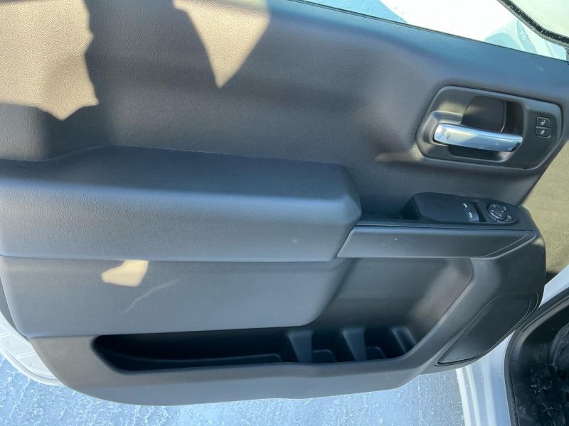 new 2026 GMC Sierra 1500 car, priced at $43,999