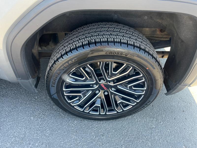 used 2021 GMC Sierra 1500 car, priced at $36,995