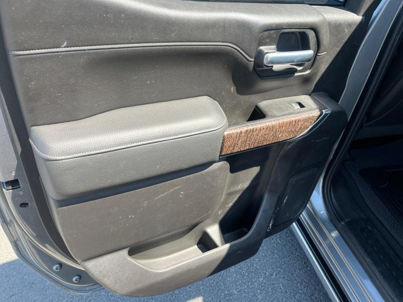 used 2021 GMC Sierra 1500 car, priced at $36,995