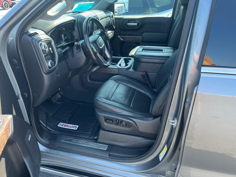 used 2021 GMC Sierra 1500 car, priced at $36,995
