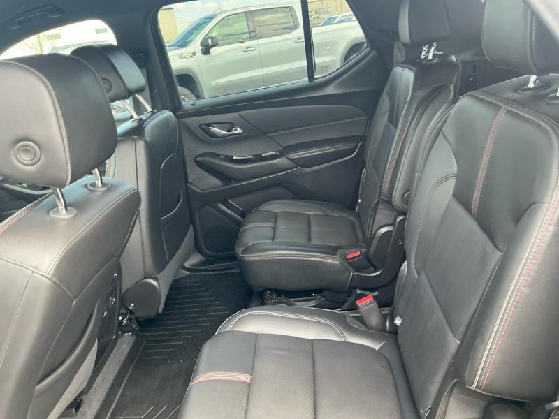 used 2023 Chevrolet Traverse car, priced at $33,495