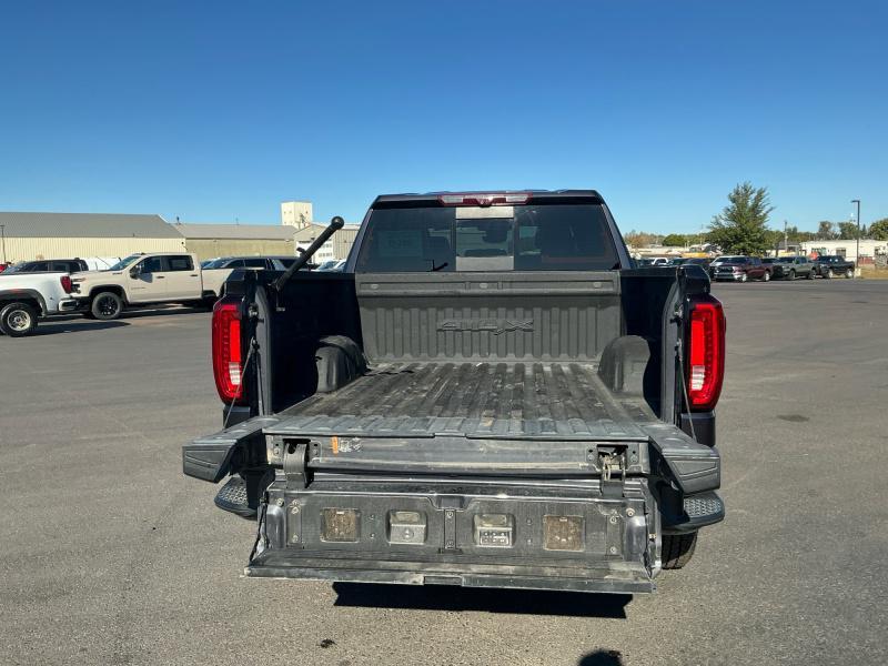 used 2022 GMC Sierra 1500 car, priced at $45,995