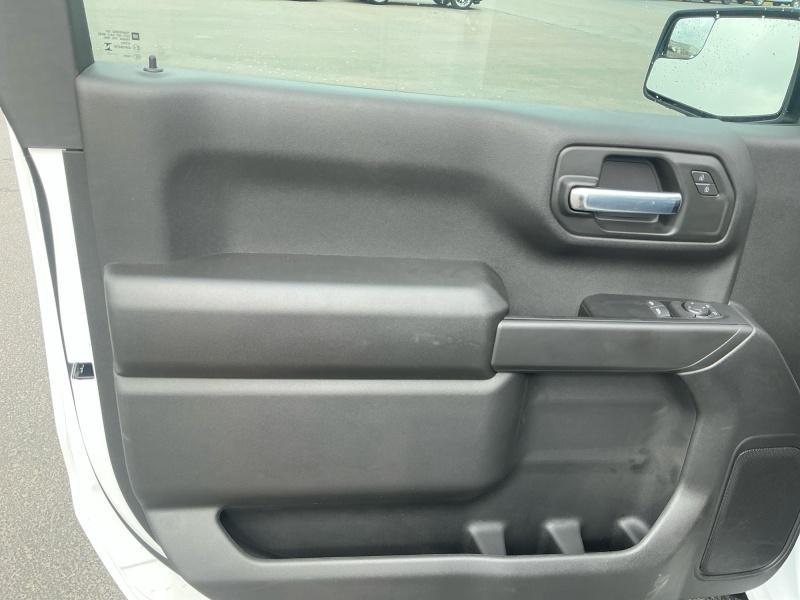 new 2026 GMC Sierra 1500 car, priced at $40,644