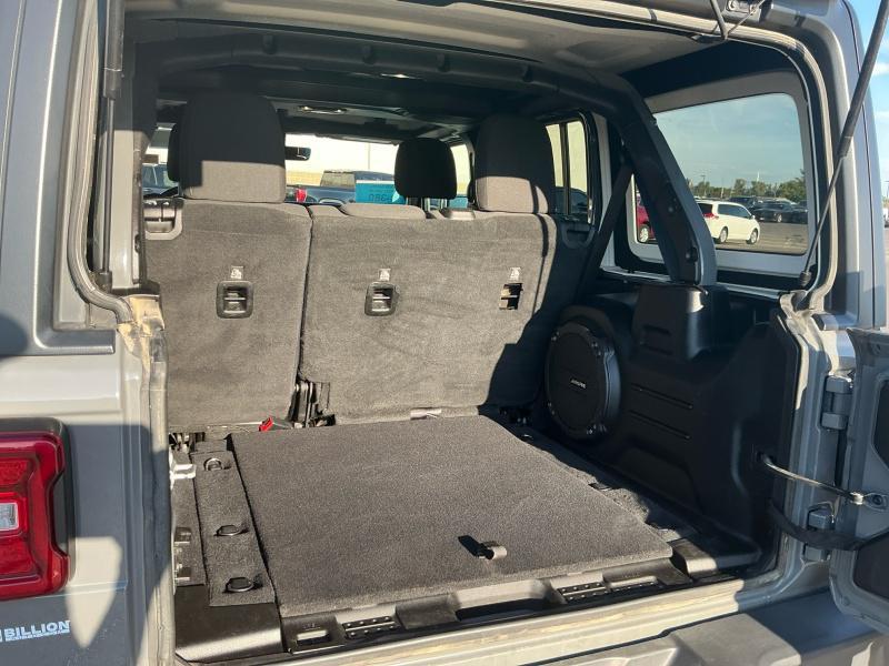 used 2019 Jeep Wrangler Unlimited car, priced at $27,995