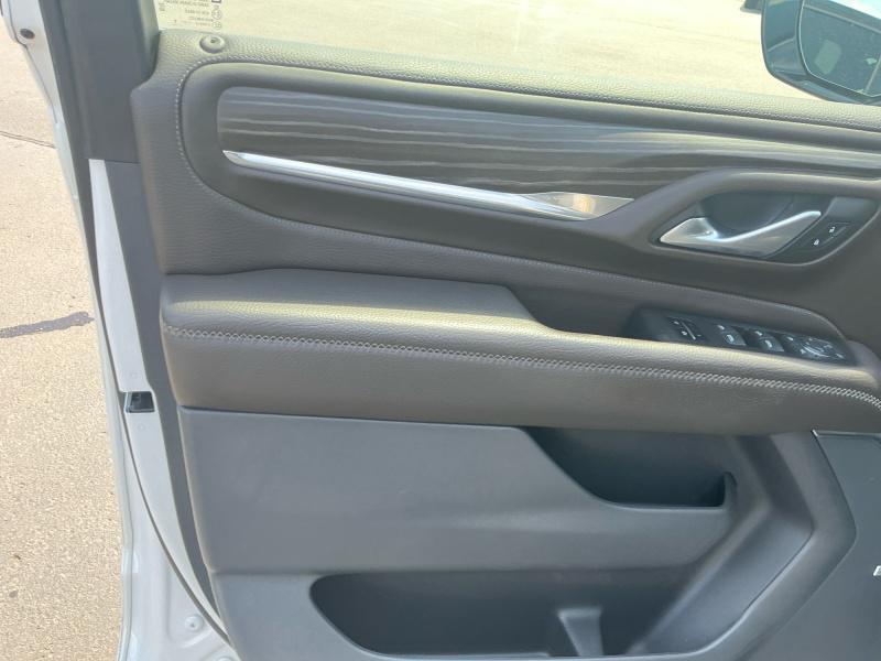 used 2022 GMC Yukon XL car, priced at $53,995