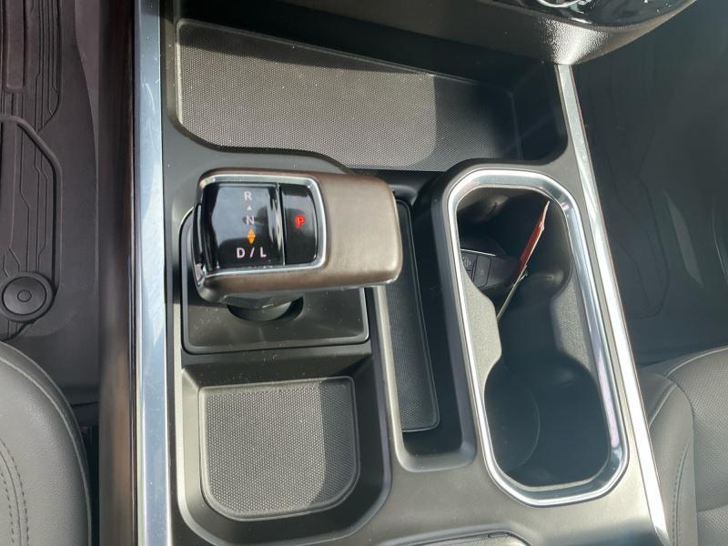 used 2023 GMC Sierra 1500 car, priced at $39,995