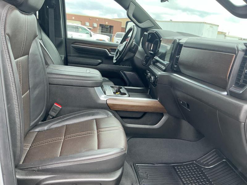 used 2025 Chevrolet Silverado 2500 car, priced at $69,995