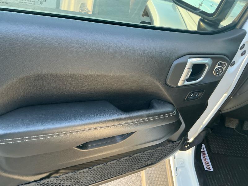 used 2021 Jeep Wrangler Unlimited car, priced at $32,995