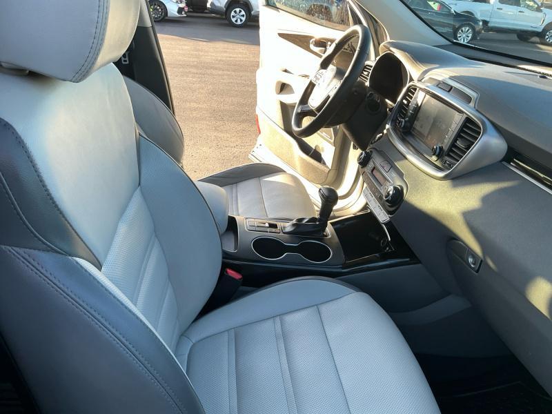 used 2019 Kia Sorento car