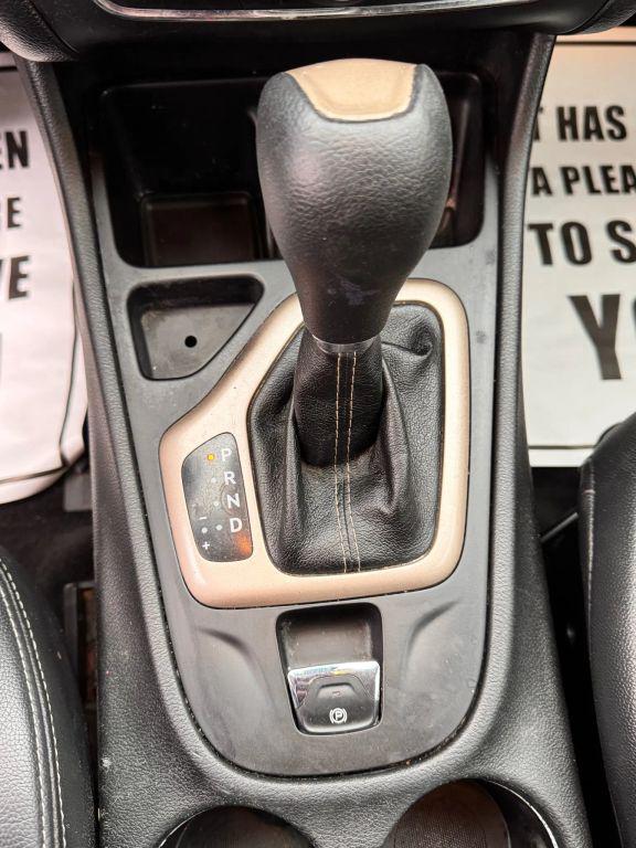 used 2014 Jeep Cherokee car, priced at $7,990