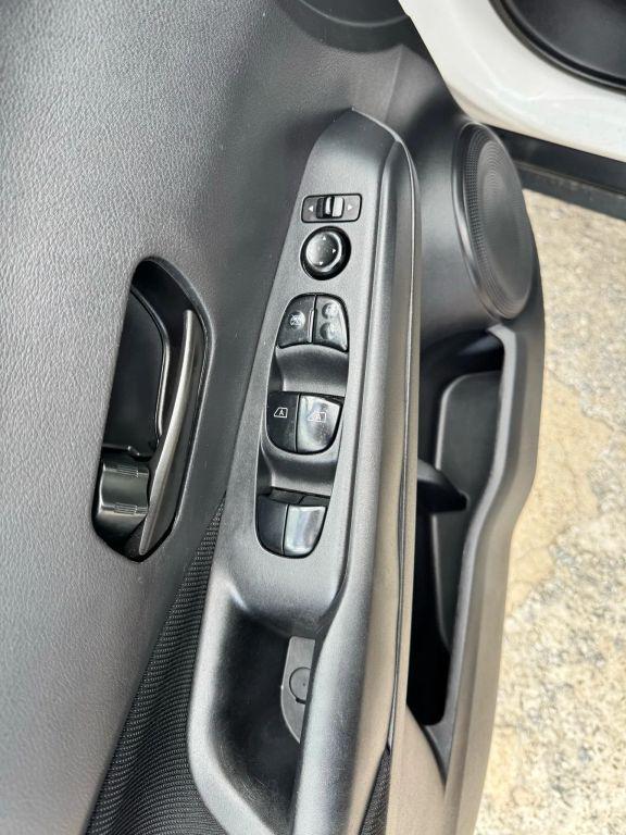 2023 Fresh Powder Nissan Kicks