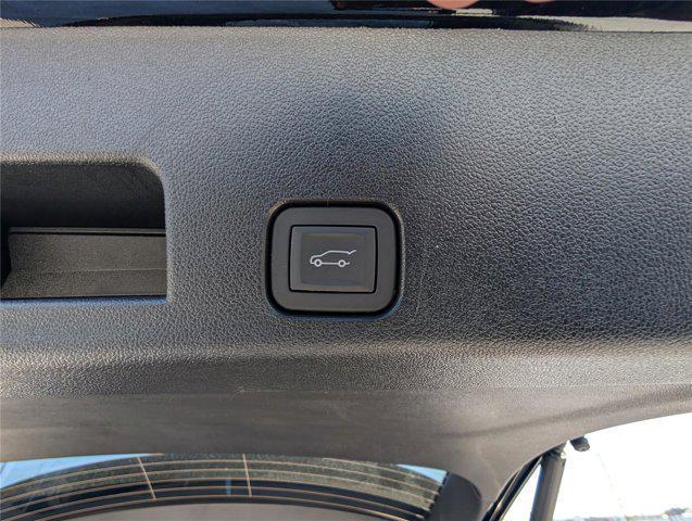 new 2026 Chevrolet Traverse car, priced at $55,992