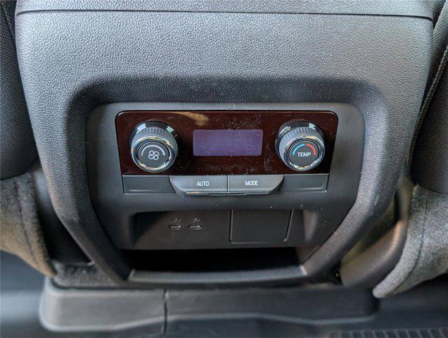 new 2026 Chevrolet Traverse car, priced at $44,102