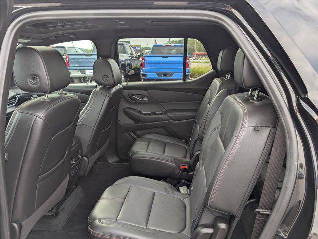 used 2023 Chevrolet Traverse car, priced at $33,610