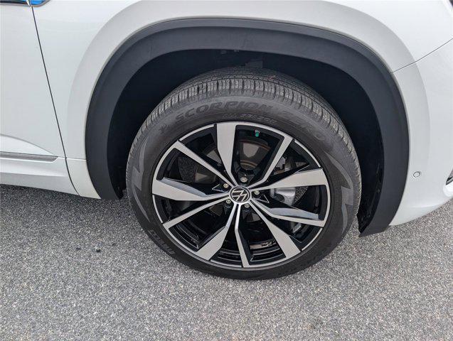 used 2024 Volkswagen Atlas car, priced at $36,950