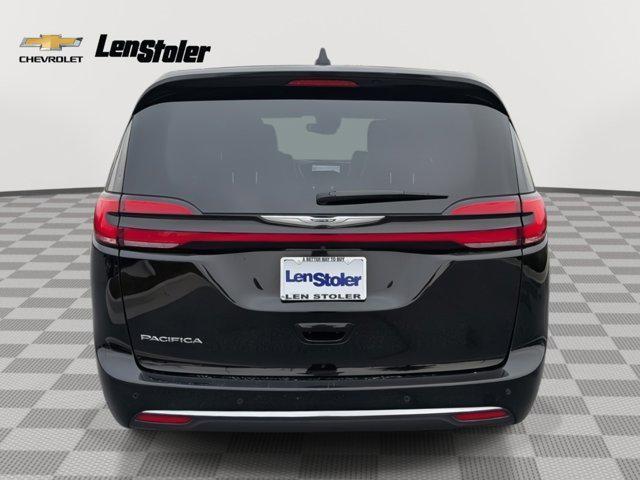 used 2024 Chrysler Pacifica car, priced at $26,252