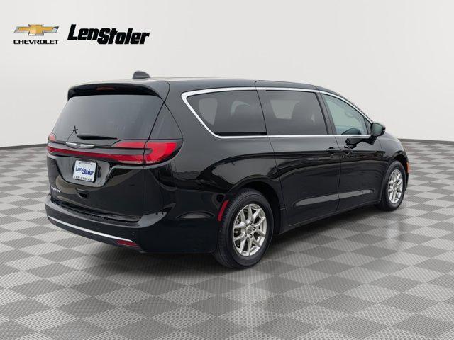 used 2024 Chrysler Pacifica car, priced at $26,252