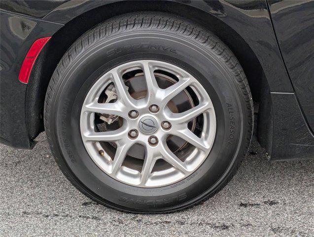 used 2024 Chrysler Pacifica car, priced at $26,252