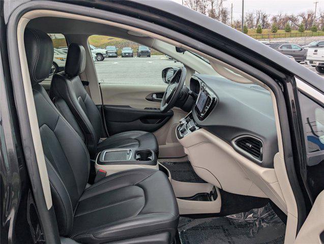 used 2024 Chrysler Pacifica car, priced at $26,252