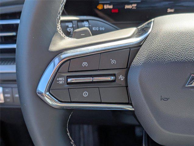 new 2026 Chevrolet Traverse car, priced at $43,420