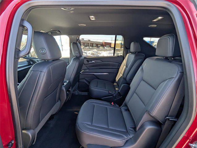 new 2026 Chevrolet Traverse car, priced at $43,420